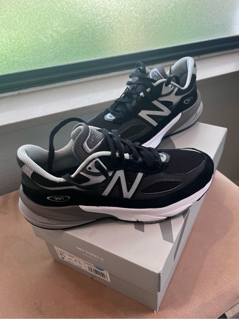 Women’s New Balance 990
Running Shoes